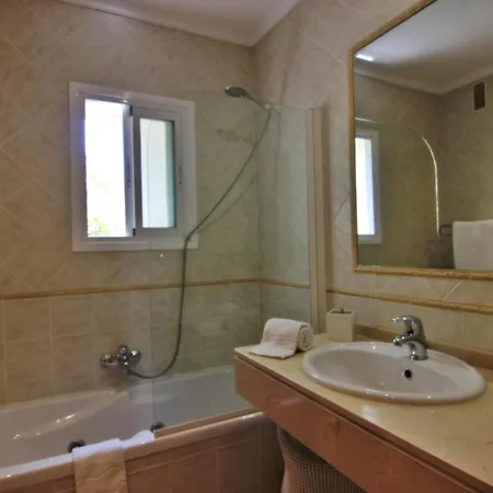 Appartement Arcos 3 - Pool & Center *