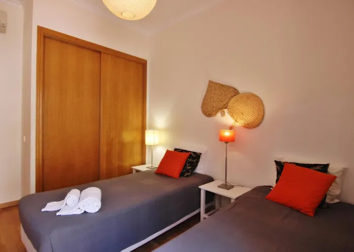 Arcos 3 - Pool & Center *