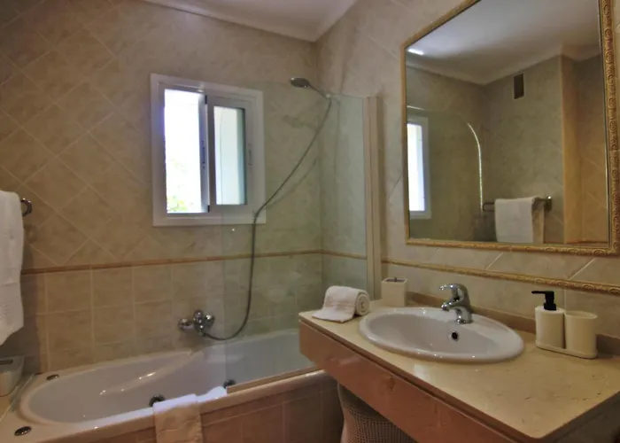 アパート Arcos 3 - Pool & Center *